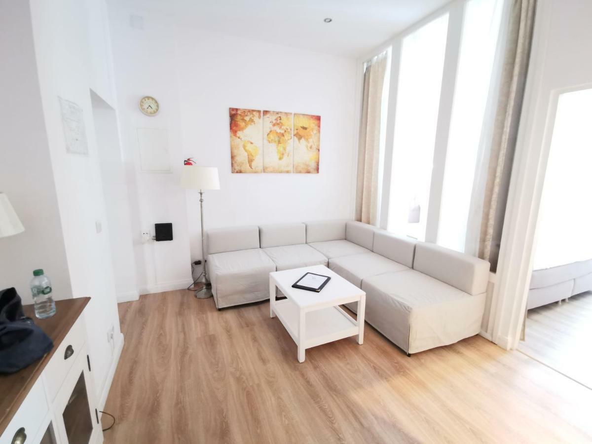 Fritz By Rockchair Apartments L Superhost Status L 3 Bedrooms Boxspringbeds 2 Bathrooms 2 Kitchen - Cozy Family & Business Flair Welcomes You! Берлин Экстерьер фото
